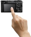 Sony Alpha 6700 – APS-C 可互換鏡頭相機,附 26 MP 感測器、4K 視訊、基於人工智慧的主體辨識、日誌拍攝、LUT 處理和 Vlog 友善功能以及 18-135 公釐變焦鏡頭