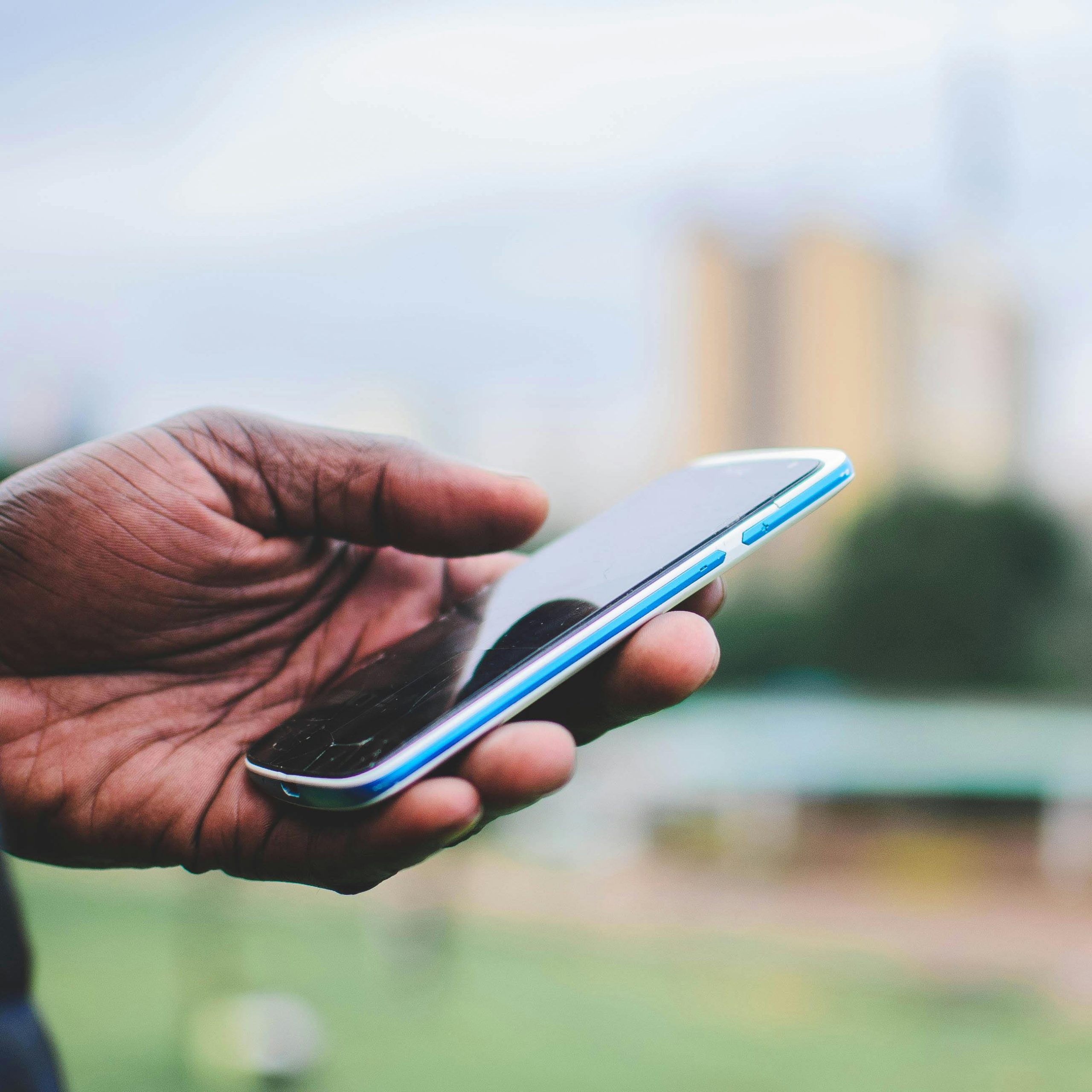 pexels-mwabonje-1368484